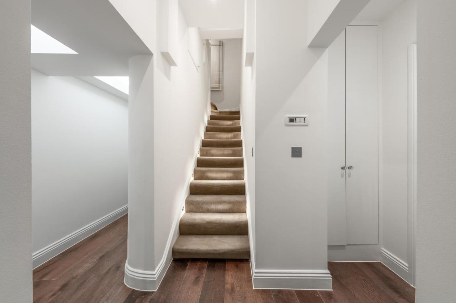 Knightsbridge - Hans Place Apartments Лондон Екстер'єр фото