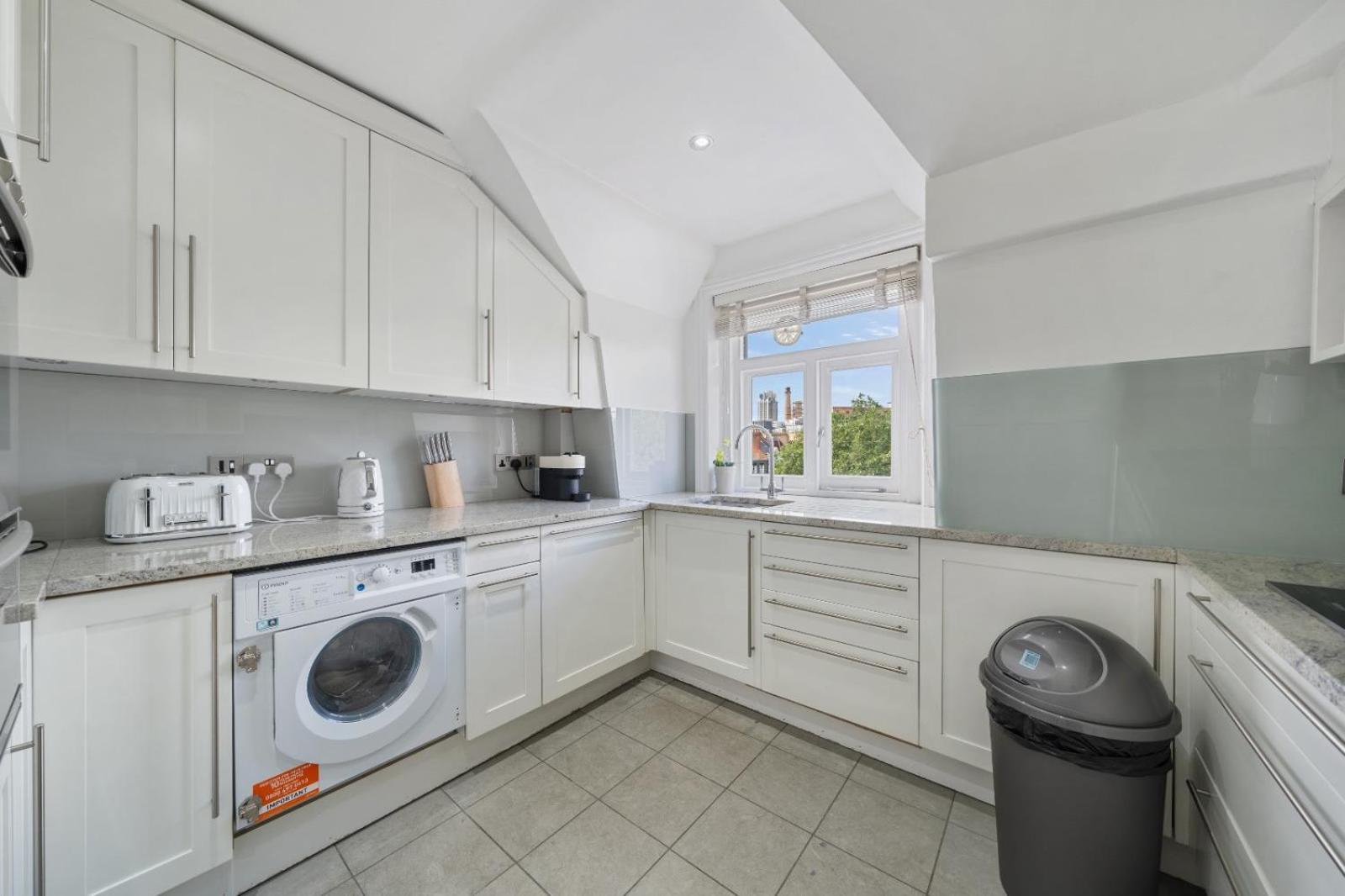 Knightsbridge - Hans Place Apartments Лондон Екстер'єр фото